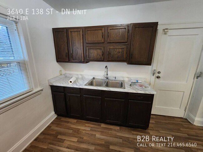 Building Photo - 3640 E 138th St