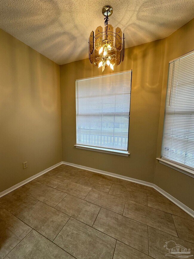 Building Photo - 2374 Windstone Dr
