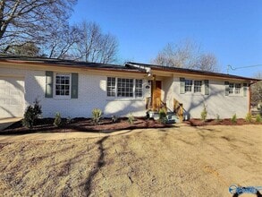 Building Photo - 3406 Oakmont Ave NW