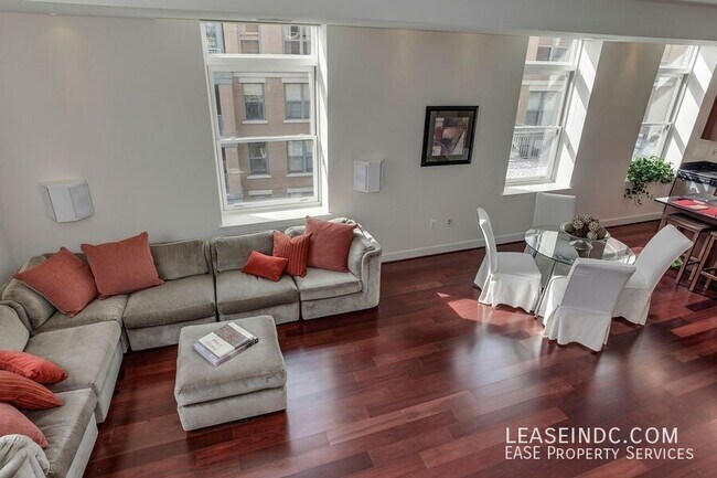 Building Photo - 2425 L St NW