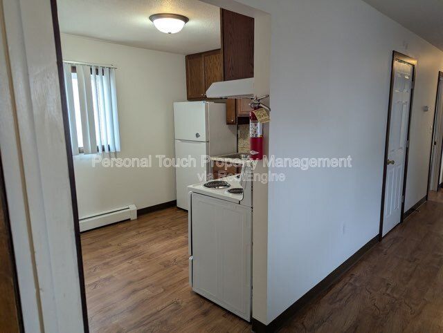 Building Photo - 541 2nd St N