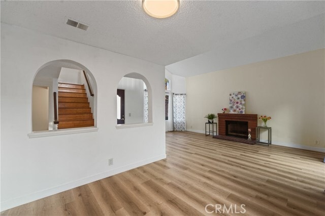 Building Photo - 1315 N Lighthouse Ln