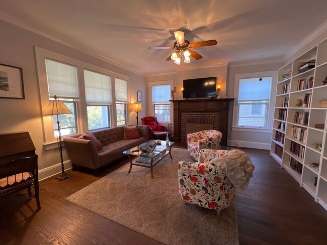 Building Photo - Maryland721