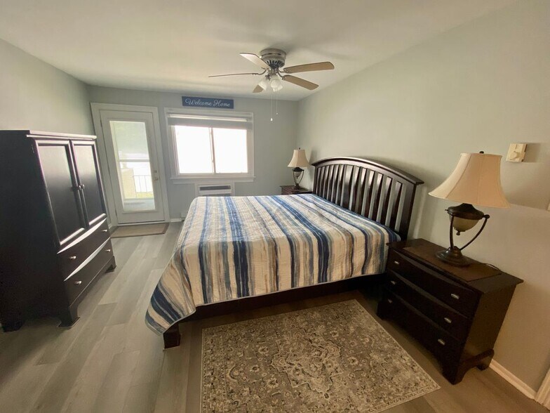 Building Photo - 260 Ocean Ave