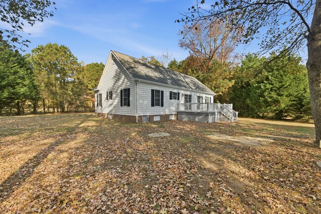 Building Photo - 1611 York Rest Ln