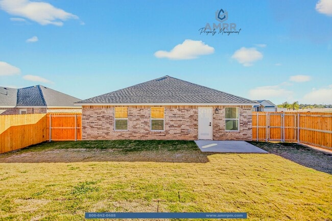 Building Photo - 1401 Sioux Pl