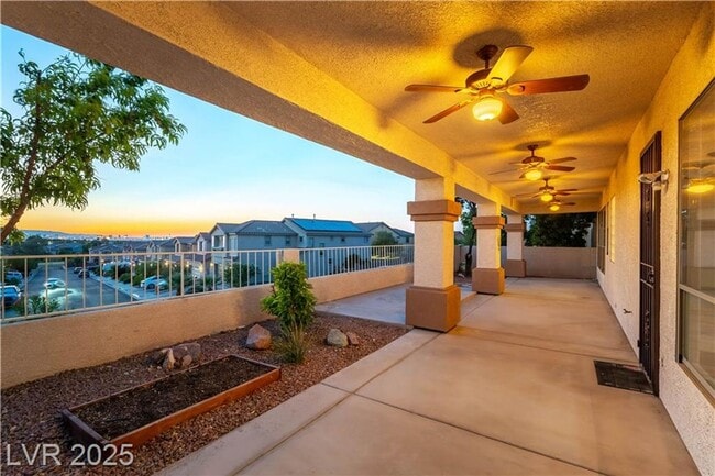 Building Photo - Amazing single story 3-bedroom home with A...