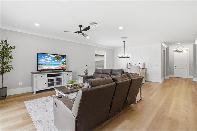 Building Photo - 5309 Seal Isle Ct