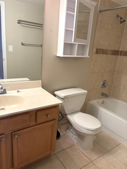Guest Bathroom - 700 1st St