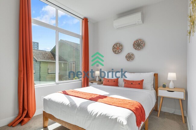 Building Photo - Offer: Unfurnished option available at $3,250, with an optional furnished package for an addition...