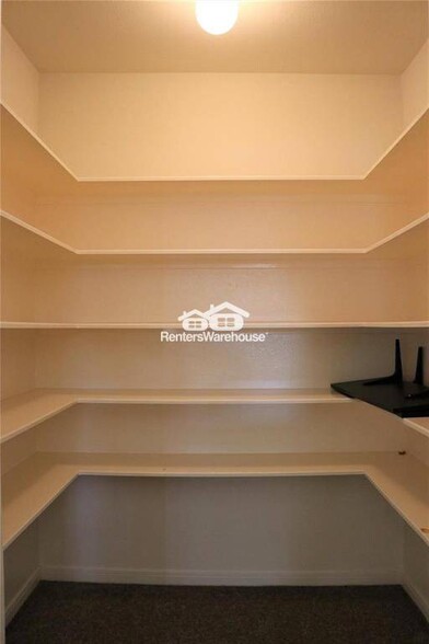 Building Photo - 1514 Kincross Ct