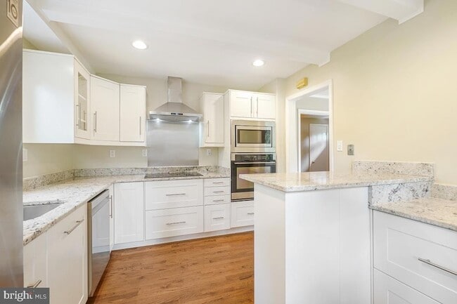 Building Photo - 7616 Winterberry Pl