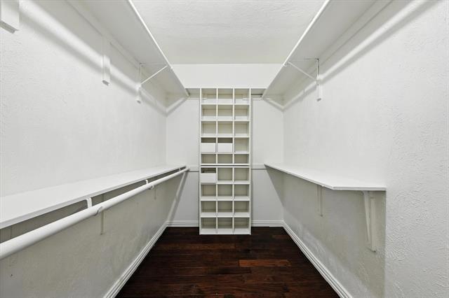 Building Photo - 5024 Middleton Cir
