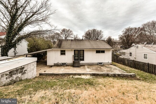 Building Photo - 6607 Berkshire Dr