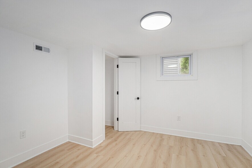 Building Photo - 1571 Pierce St