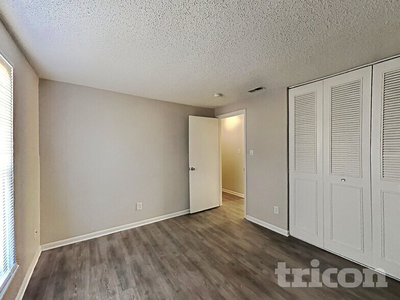 Building Photo - 8323 Kapplewood Ct