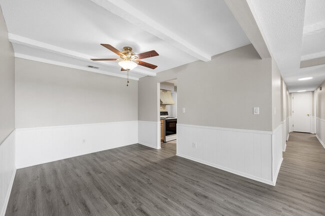 Building Photo - 1512 1st Ave