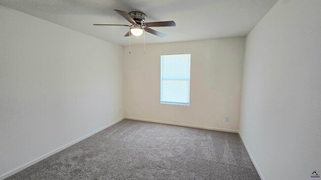 Building Photo - 502 Liberty Hall Dr