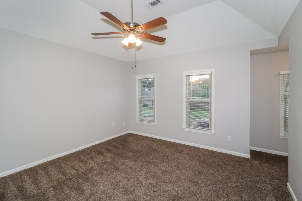 Building Photo - 2776 Fletcher Park Cir E