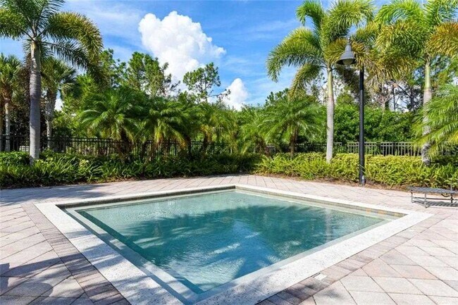Wading Pool - 7411 Vista Way