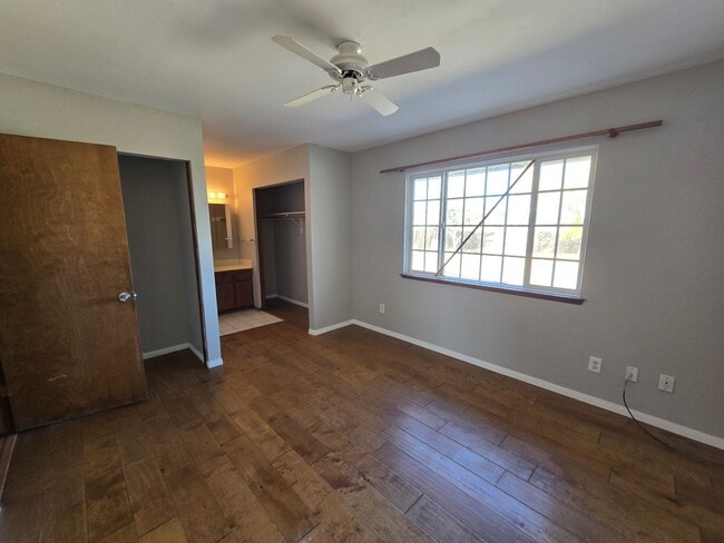 Building Photo - 16705 Sweetaire Ave