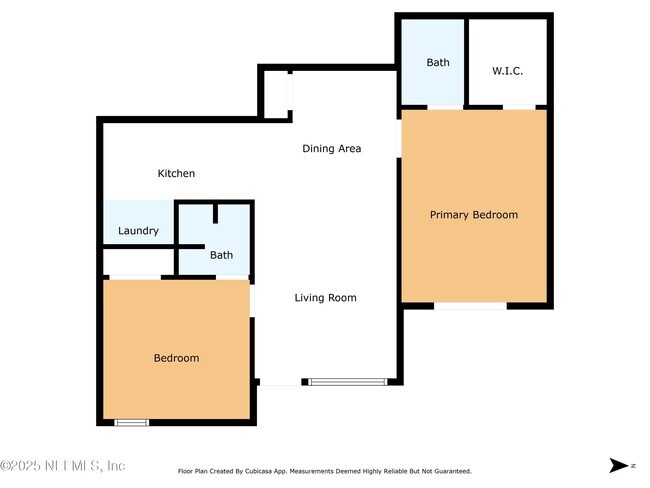 Building Photo - 10711 Whispering Woods Pl