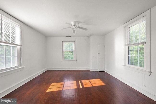 Building Photo - 3308 Silverside Rd