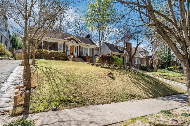 Building Photo - 773 Brookridge Dr NE