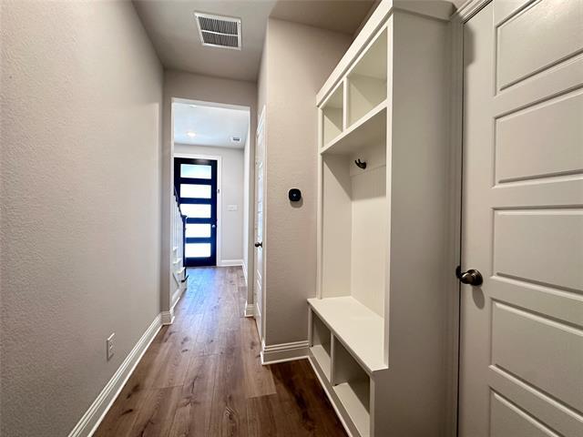 Building Photo - 2213 Palomino St