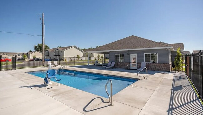 Building Photo - Modern 3-Bedroom Home with Resort-Style Amenities