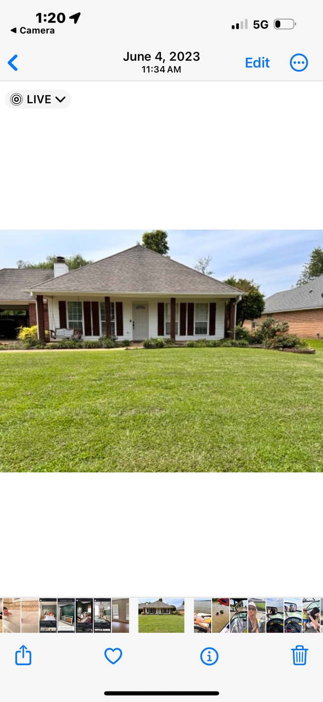 Building Photo - 712 Baytree Dr