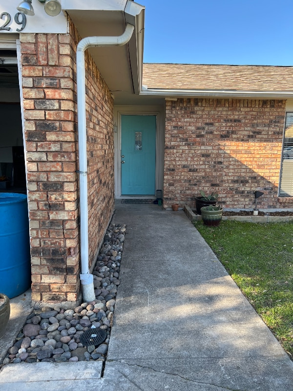 Building Photo - 5329 Knox Dr