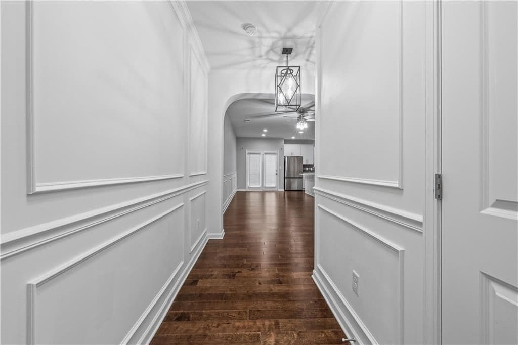 Building Photo - 5038 Longview Walk