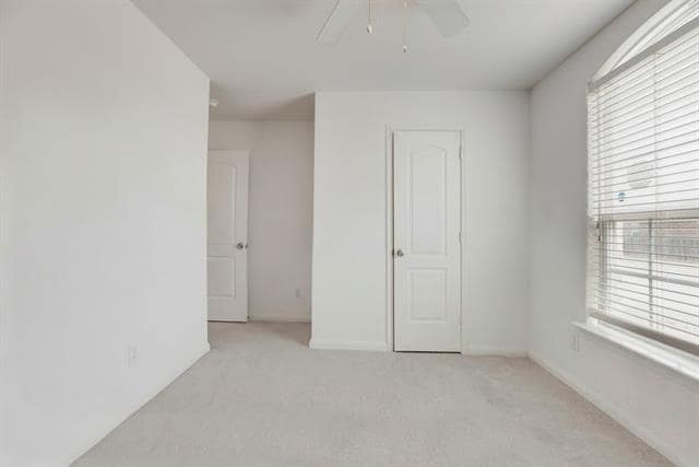 Building Photo - 1904 Fairbanks Dr