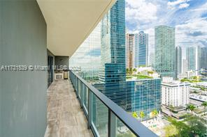 Building Photo - 1451 Brickell Ave