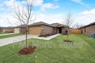 Building Photo - 1411 Warringwood Dr