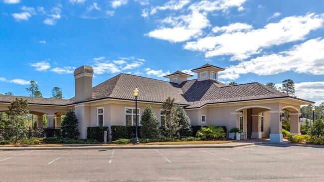 Building Photo - Resort Style Amenities! Lawn Care Included! Easy Access to Wildlight, Fernandina Bch, Jax