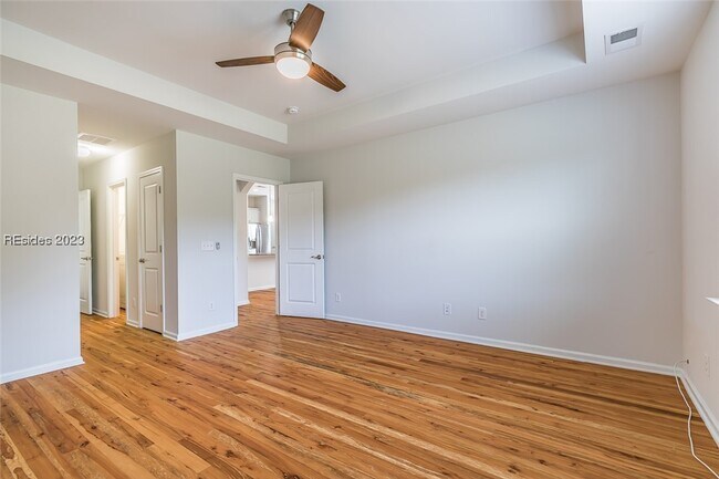 Building Photo - 1068 S Innovation Dr