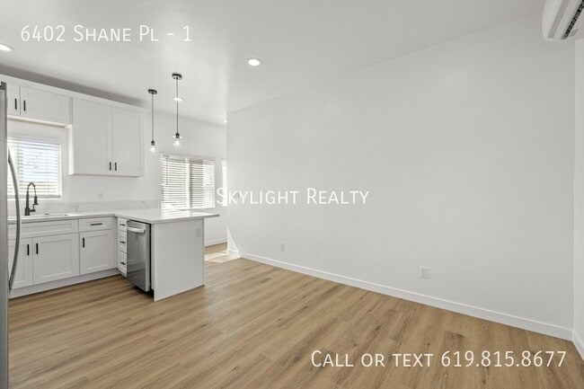 Building Photo - 6402 Shane Pl