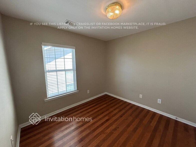 Building Photo - 2136 Appaloosa Way