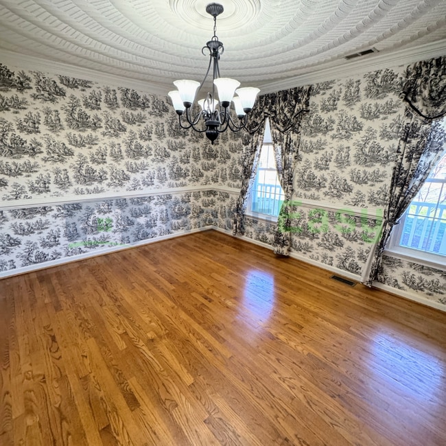 Building Photo - 1001 Fox Rdg Ct