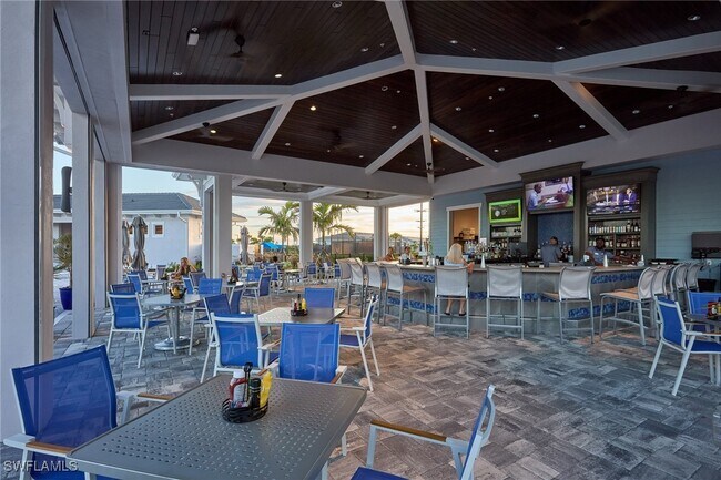 Building Photo - 6034 National Blvd