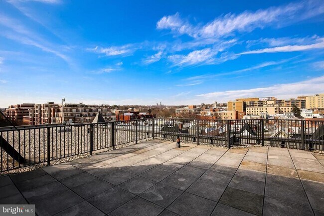 Building Photo - 2130 N St NW