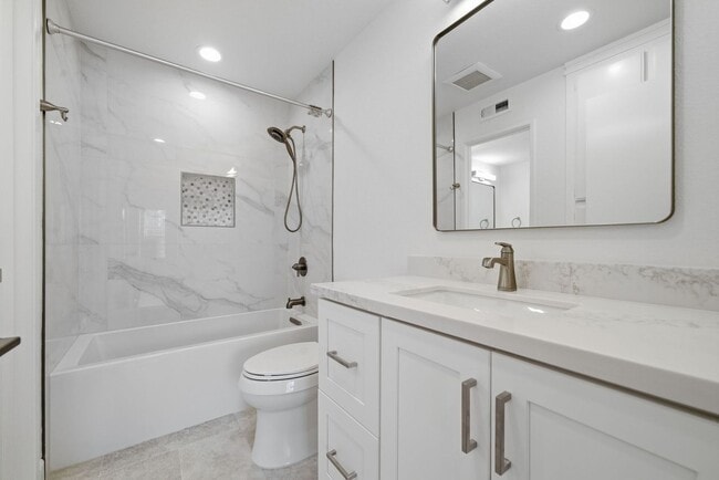 Building Photo - Remodeled Upstairs End Unit In Coral Gardens