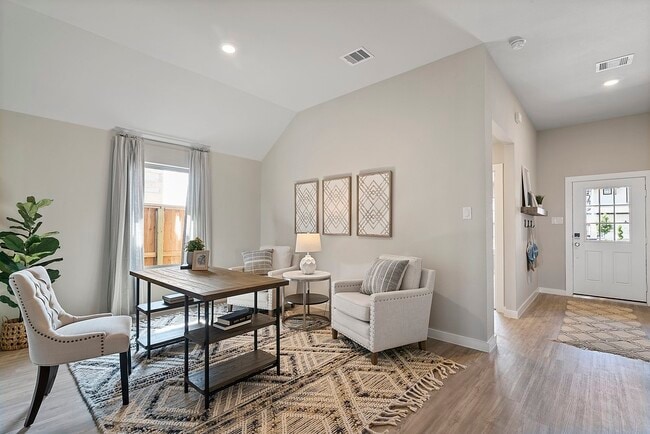 Building Photo - 21110 Bella Coral Dr