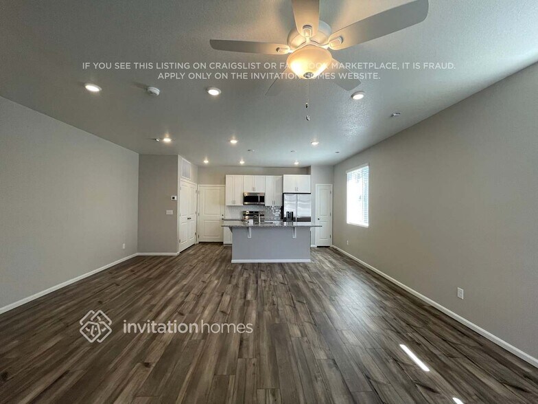 Building Photo - 9287 Oro City Loop