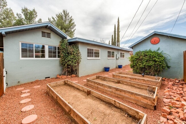 Building Photo - Stunning Turn of the 20th Century Home in ...