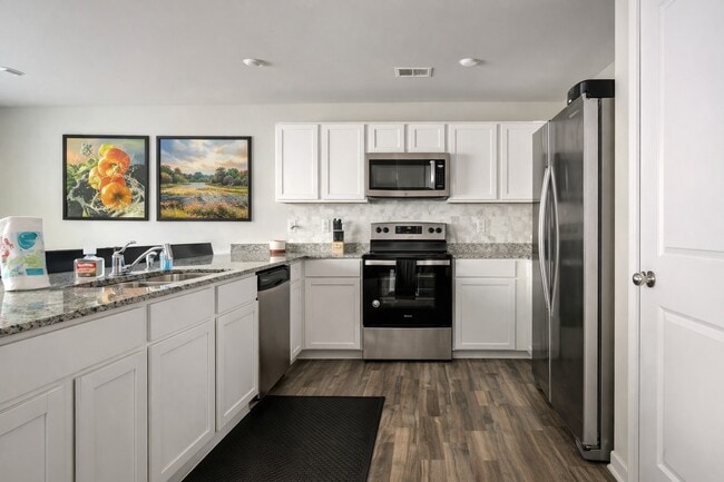 Building Photo - 43 L Gurley Ln