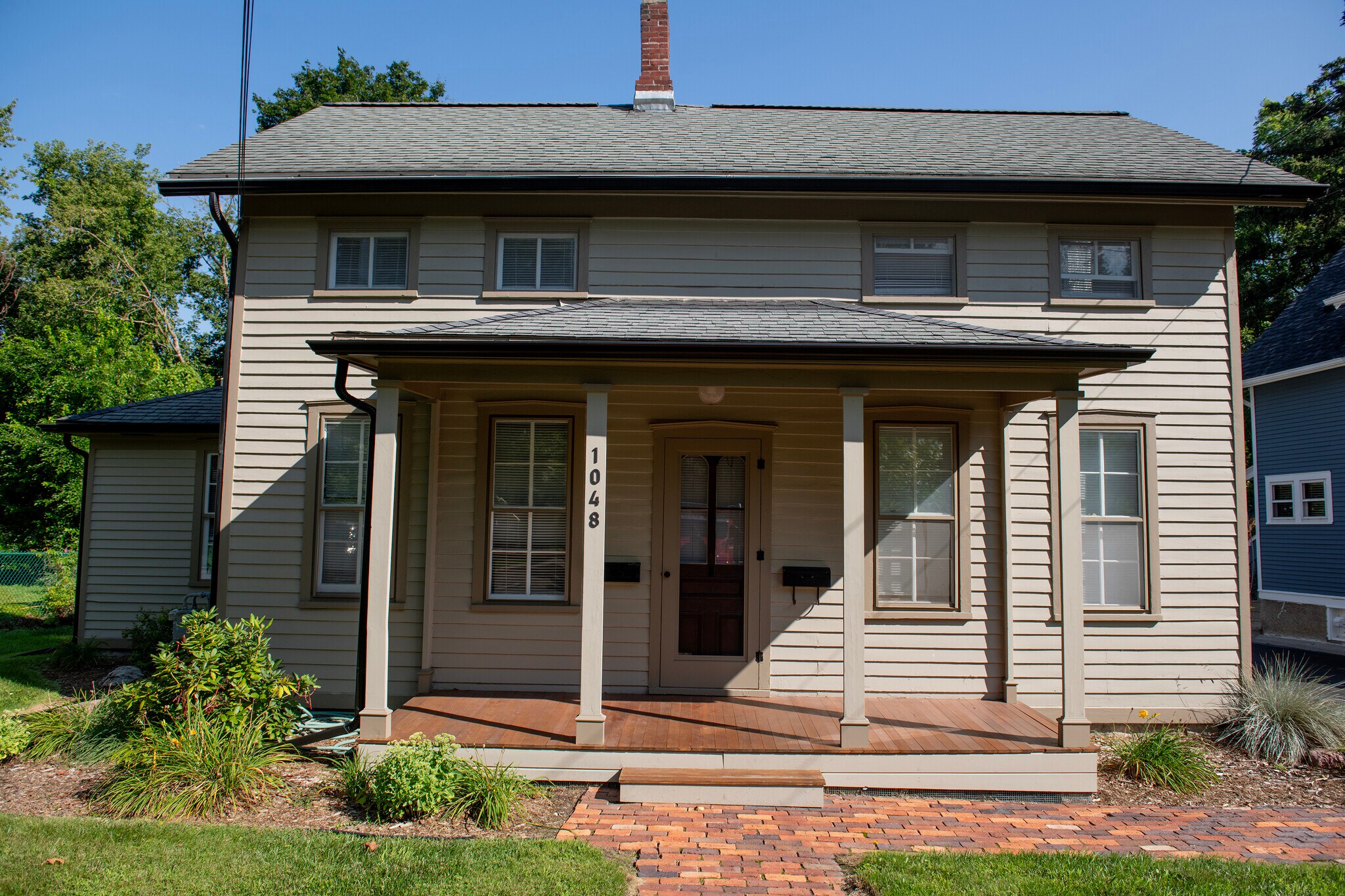 Building Photo - 1048 W Liberty St
