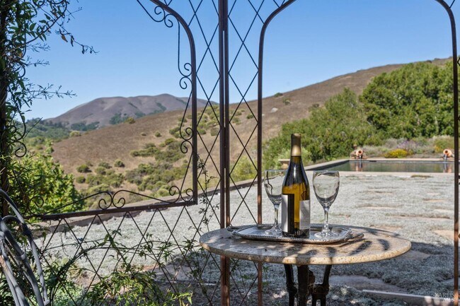 Building Photo - 6381 Nicasio Valley Rd